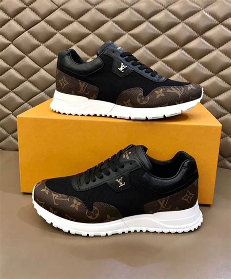 louis vuitton scarpe uomo sneaker|Louis Vuitton sneakers.